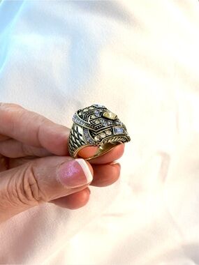 Heidi Daus cocktail ring